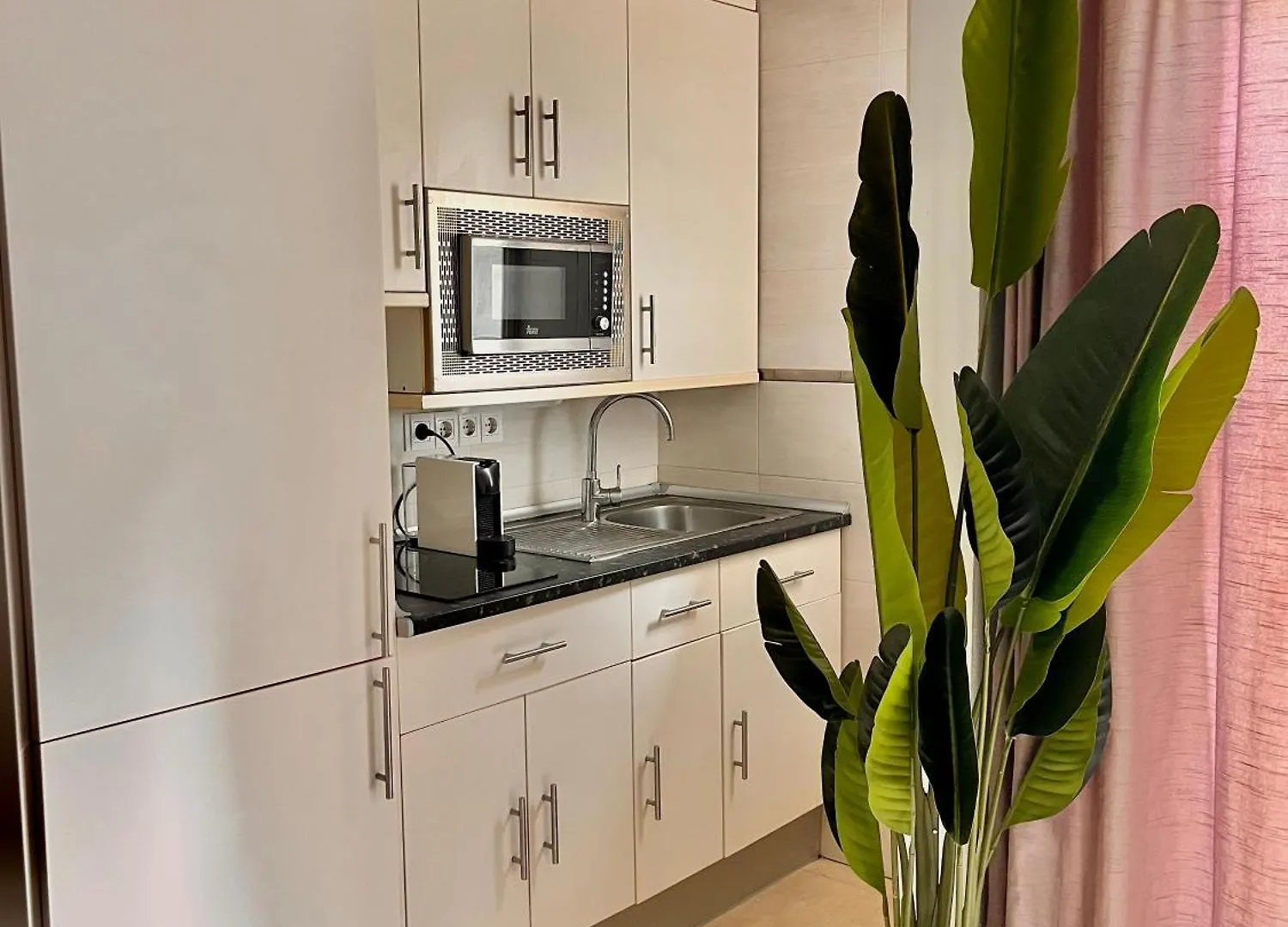 Hotel Pyr Private Studio Fuengirola Spain